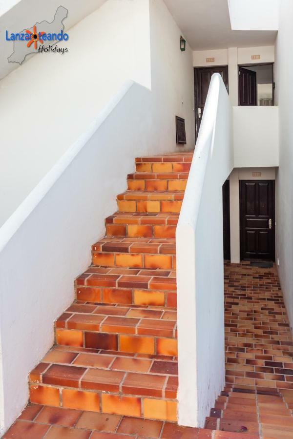 Vivienda Vacacional Rose Costa Teguise Eksteriør bilde